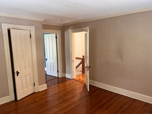 $2,125 | 48 Pratt Street, Glastonbury, CT 06033