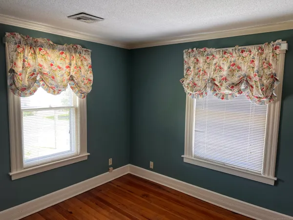 a view of a window in a room