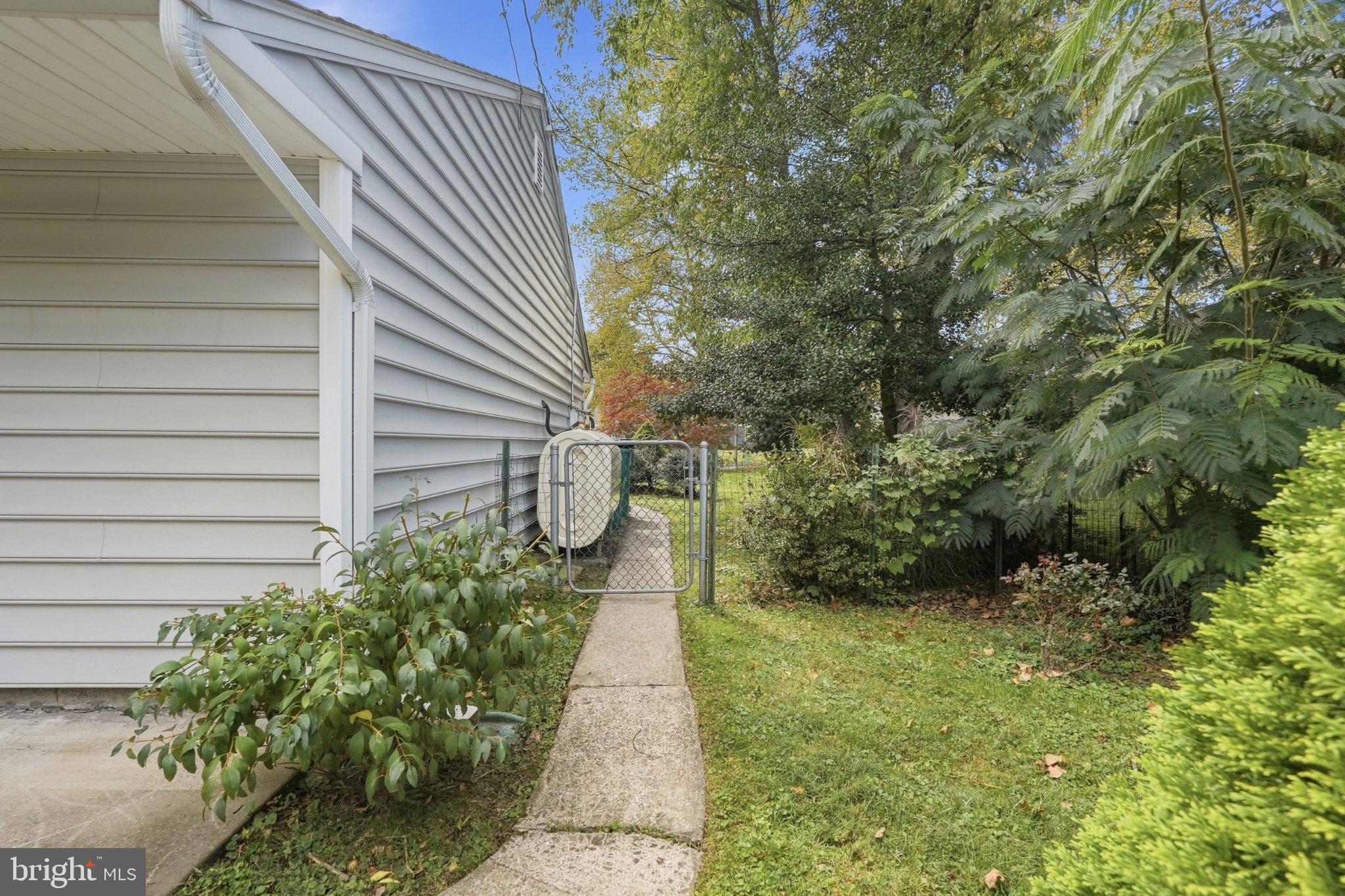 6 Seckelpear Road Levittown, PA 19056 - Photo 65 of 71 Gallery Image 65