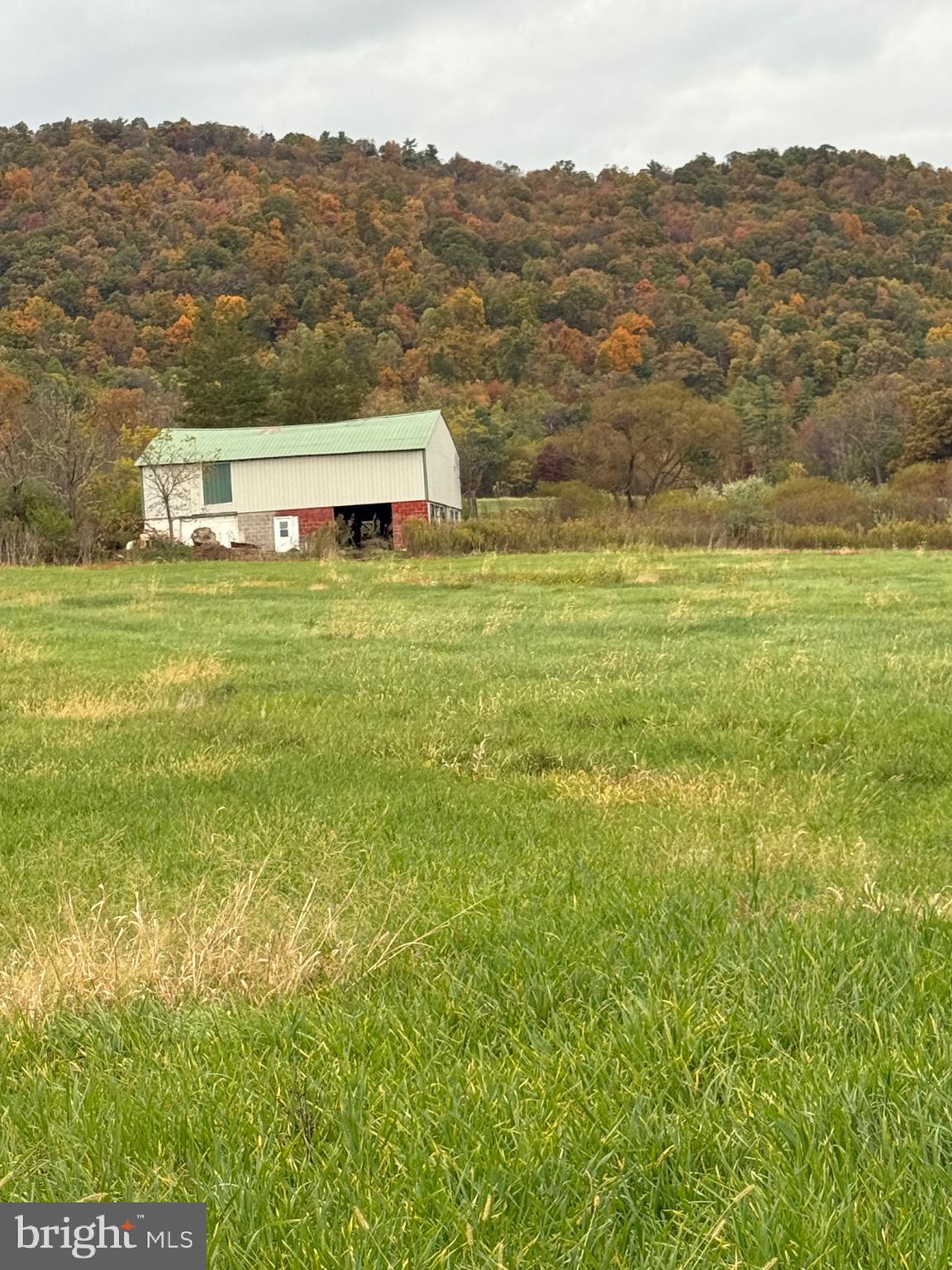 875 R And D Lane McConnellsburg, PA 17233 - Photo 18 of 38 Lower Barn