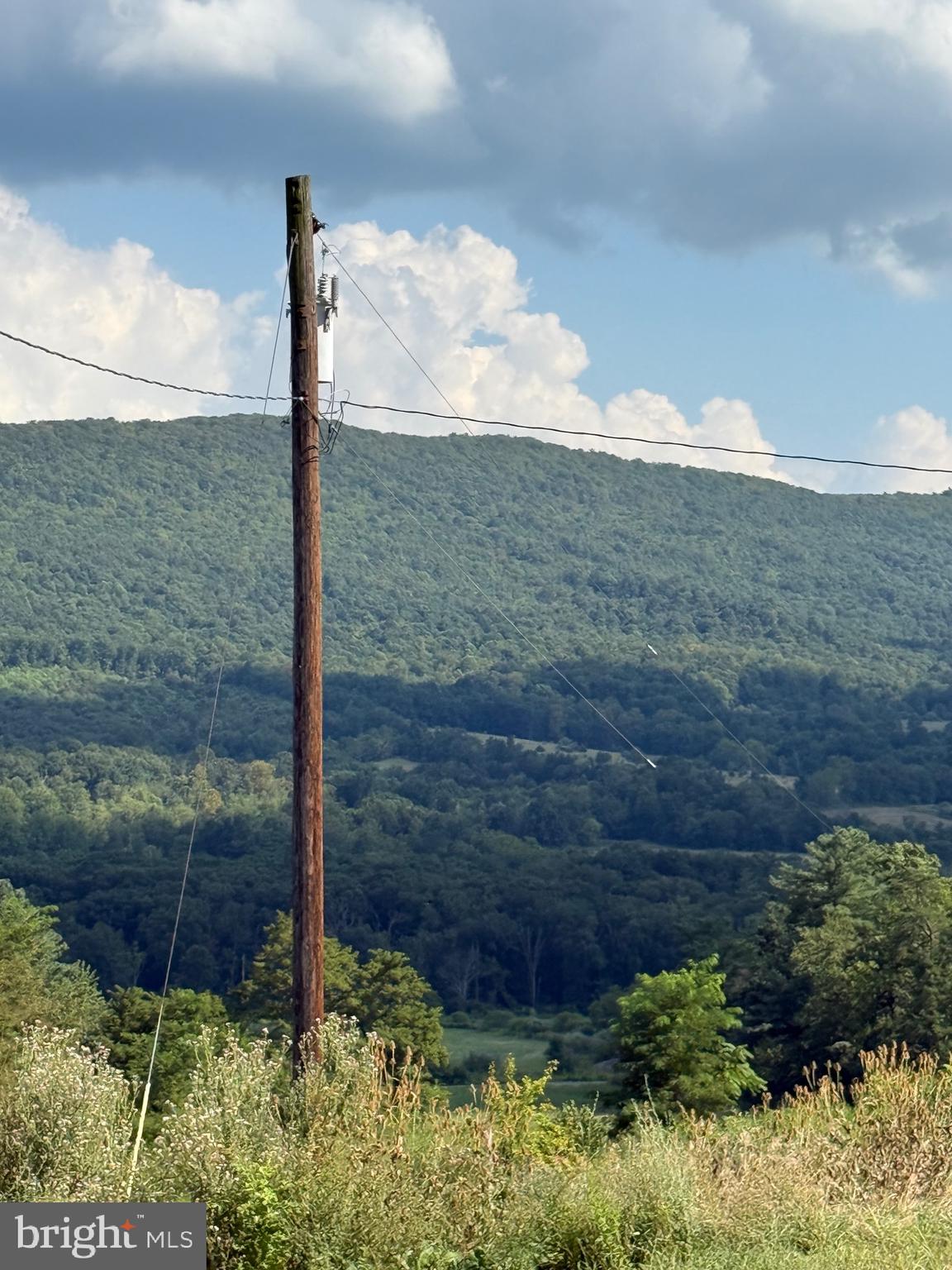 875 R And D Lane McConnellsburg, PA 17233 - Photo 7 of 38