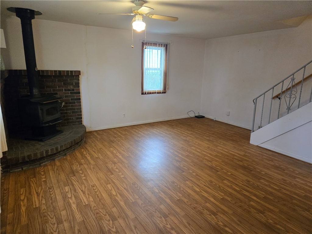 206 Haddon Road Greece, NY 14626 - Photo 7 of 18 Laminate floors