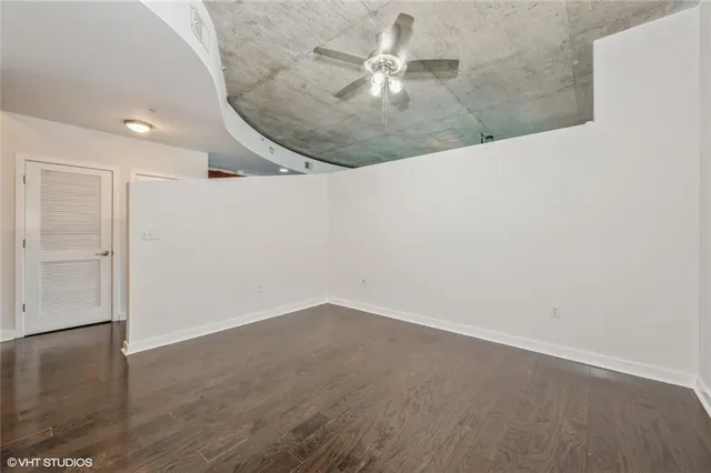 $235,000 | 400 West Peachtree Street Northwest, Unit 2010, Atlanta, GA 30308