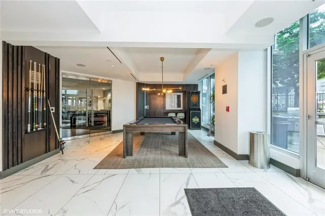 $235,000 | 400 West Peachtree Street Northwest, Unit 2010, Atlanta, GA 30308