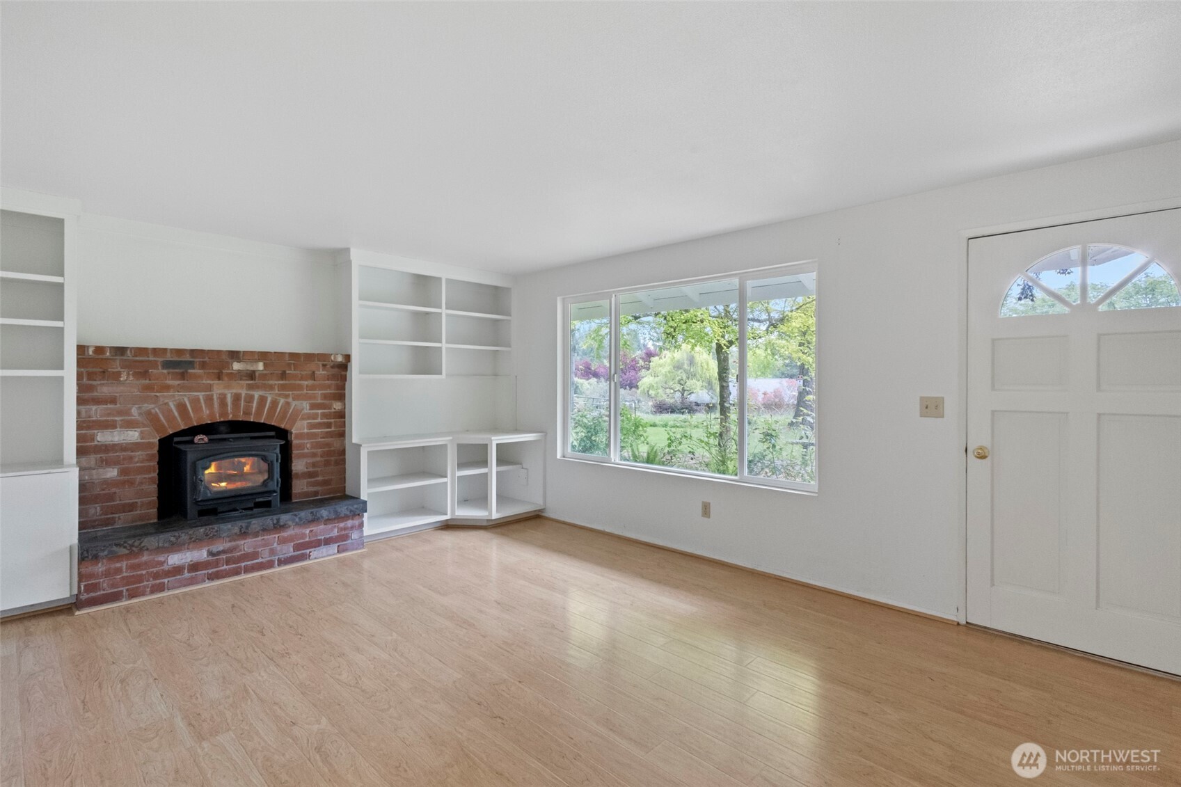 4340 Rollinghill Road Clinton, WA 98236 - Photo 12 of 37 Gallery Image 12