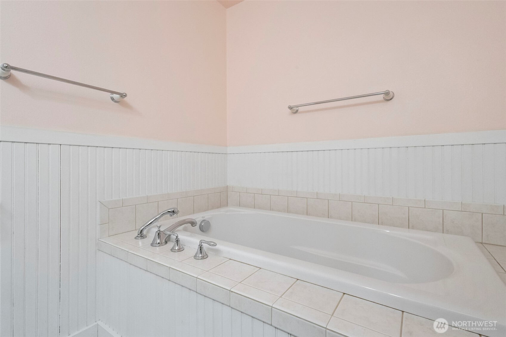 4340 Rollinghill Road Clinton, WA 98236 - Photo 22 of 37 Gallery Image 22