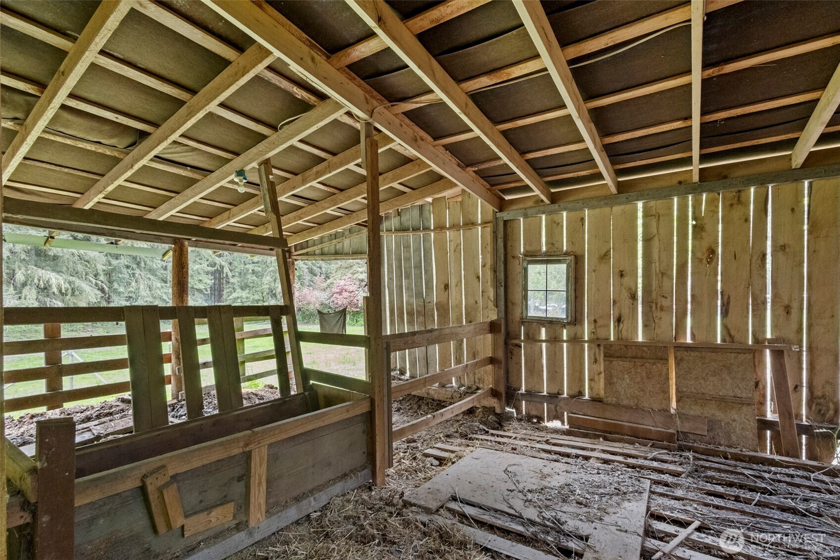 4340 Rollinghill Road Clinton, WA 98236 - Photo 36 of 37 Gallery Image 36