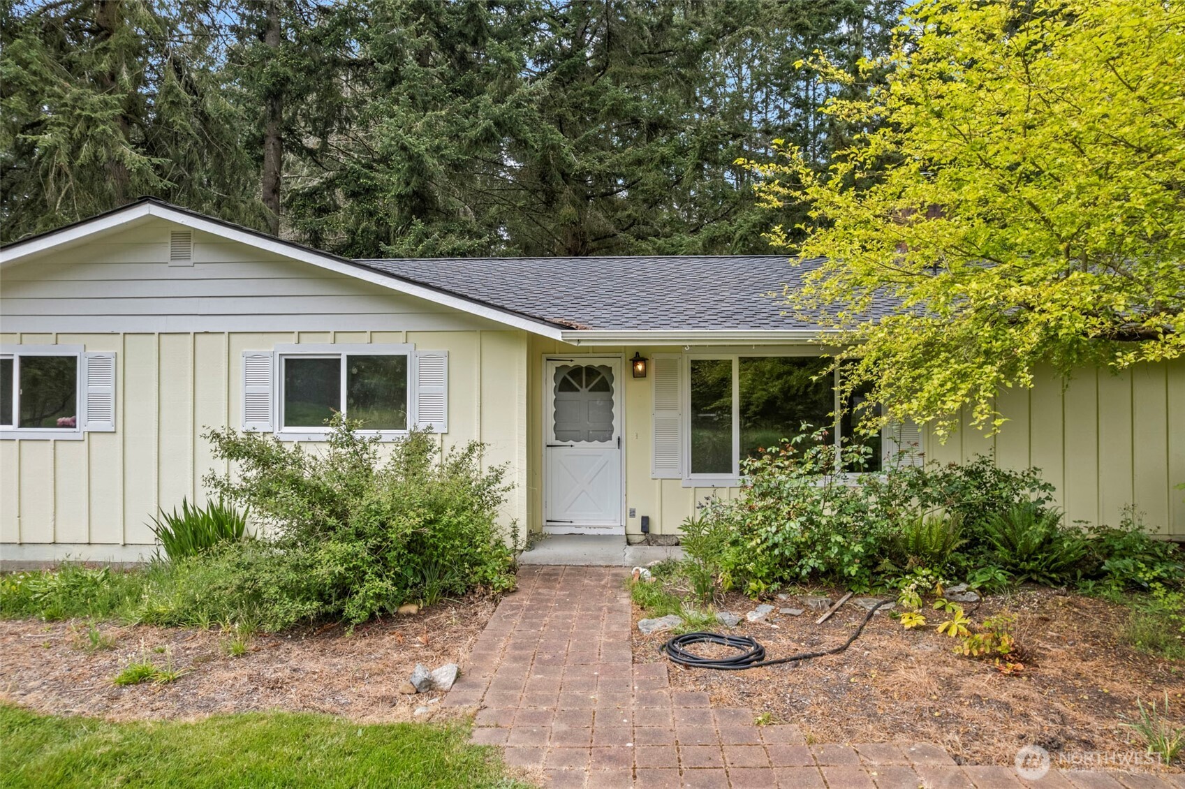 4340 Rollinghill Road Clinton, WA 98236 - Photo 8 of 37 Gallery Image 8