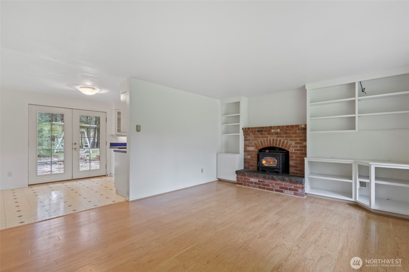 4340 Rollinghill Road Clinton, WA 98236 - Photo 10 of 37 Gallery Image 10