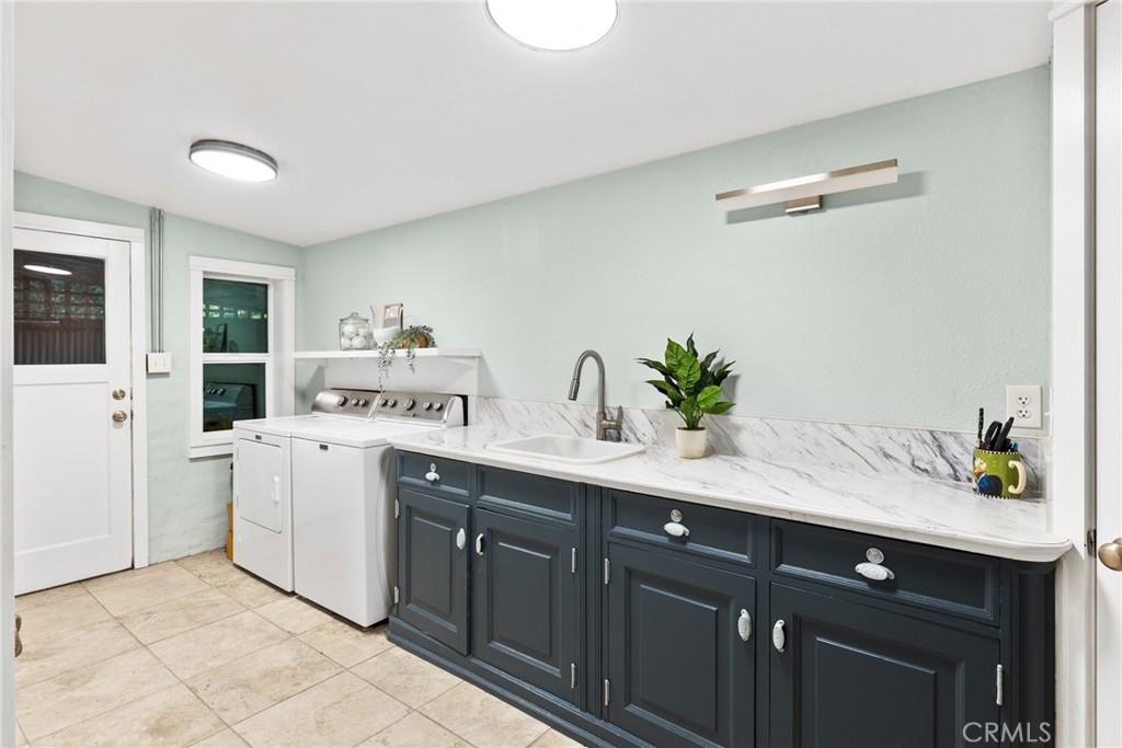 749 Hurleton Road Oroville, CA 95966 - Photo 12 of 58