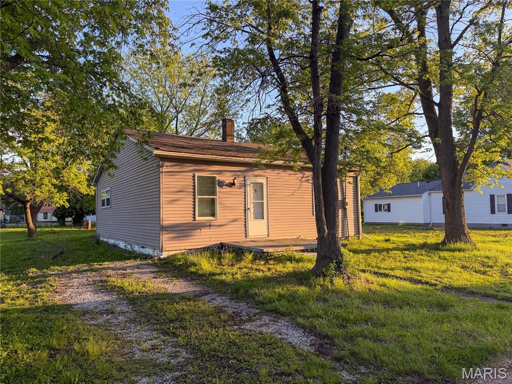 305 Mine Road Sawyerville, IL 62085 - Photo 1 of 17