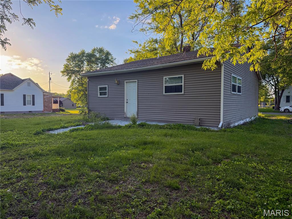 305 Mine Road Sawyerville, IL 62085 - Photo 14 of 17