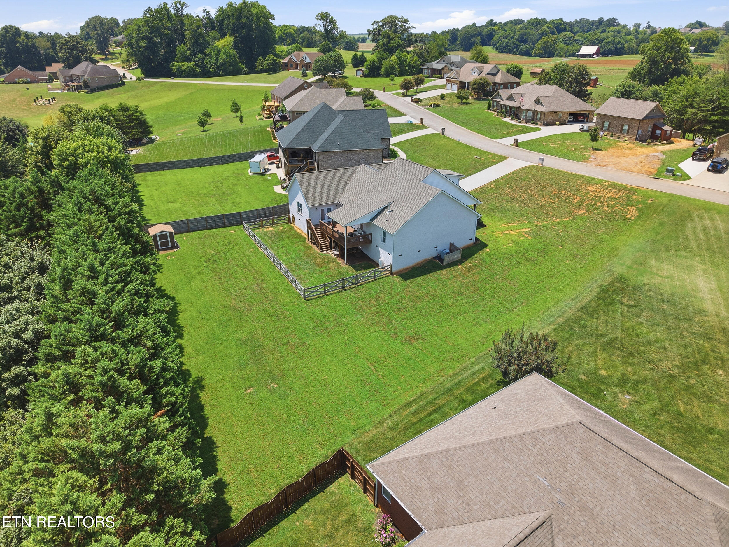 1220 Houston Springs Road Greenback, TN 37742 - Photo 21 of 59 22_19
