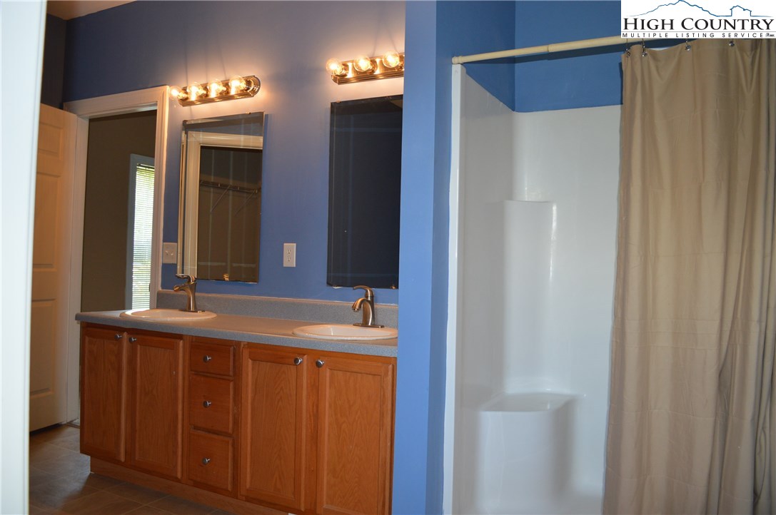 241 Shiloh Ch Road Sparta, NC 28675 - Photo 17 of 42 Gallery Image 17