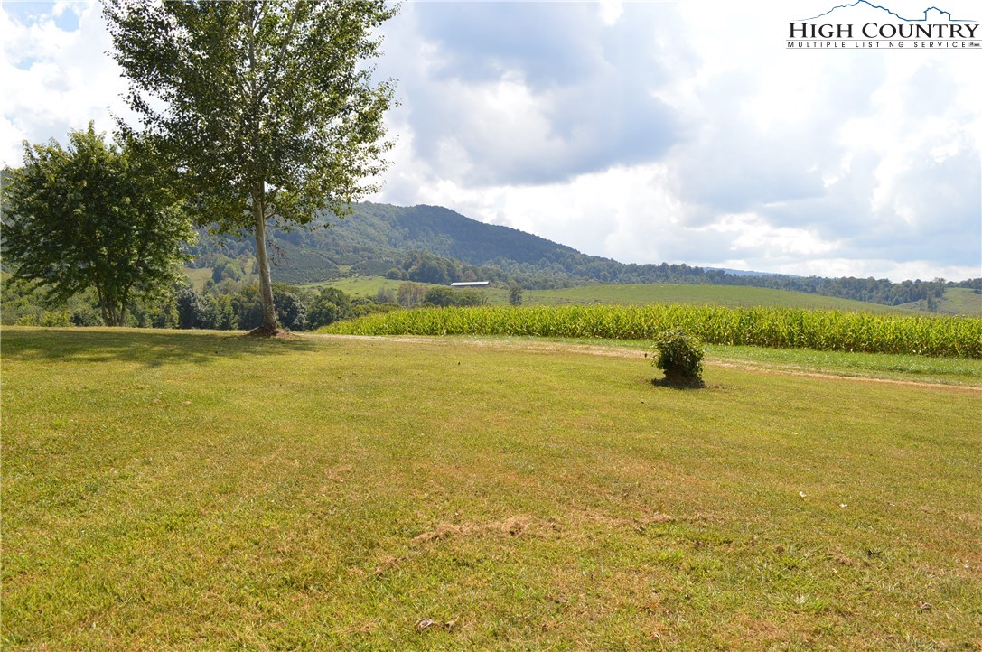 241 Shiloh Ch Road Sparta, NC 28675 - Photo 39 of 42 Gallery Image 39