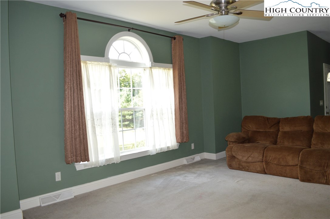 241 Shiloh Ch Road Sparta, NC 28675 - Photo 10 of 42 Gallery Image 10