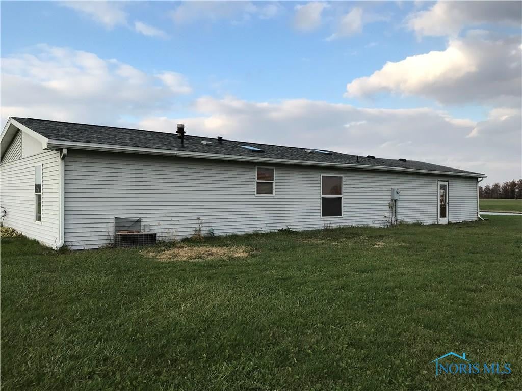 4215 Carpenter Road Defiance, OH 43512 - Photo 2 of 14 Photo 2