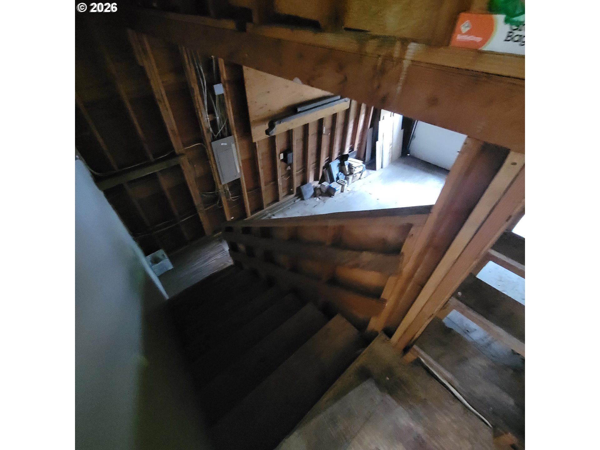 755 Southwest Chestnut Street Portland, OR 97219 - Photo 34 of 39