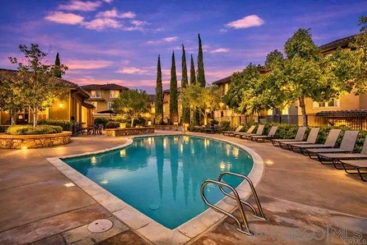 64 Via Sovana Santee, CA 92071 - Photo 15 of 18