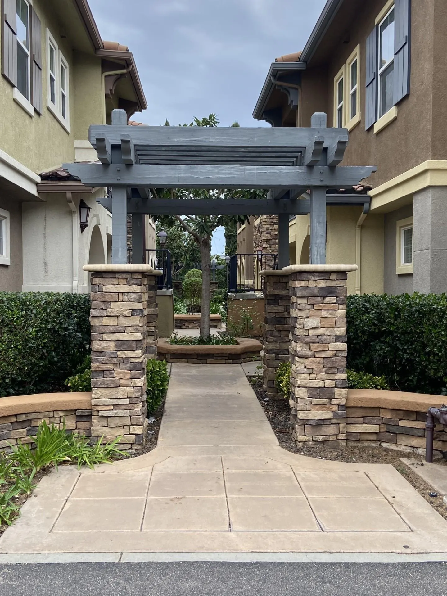 64 Via Sovana Santee, CA 92071 - Photo 3 of 18