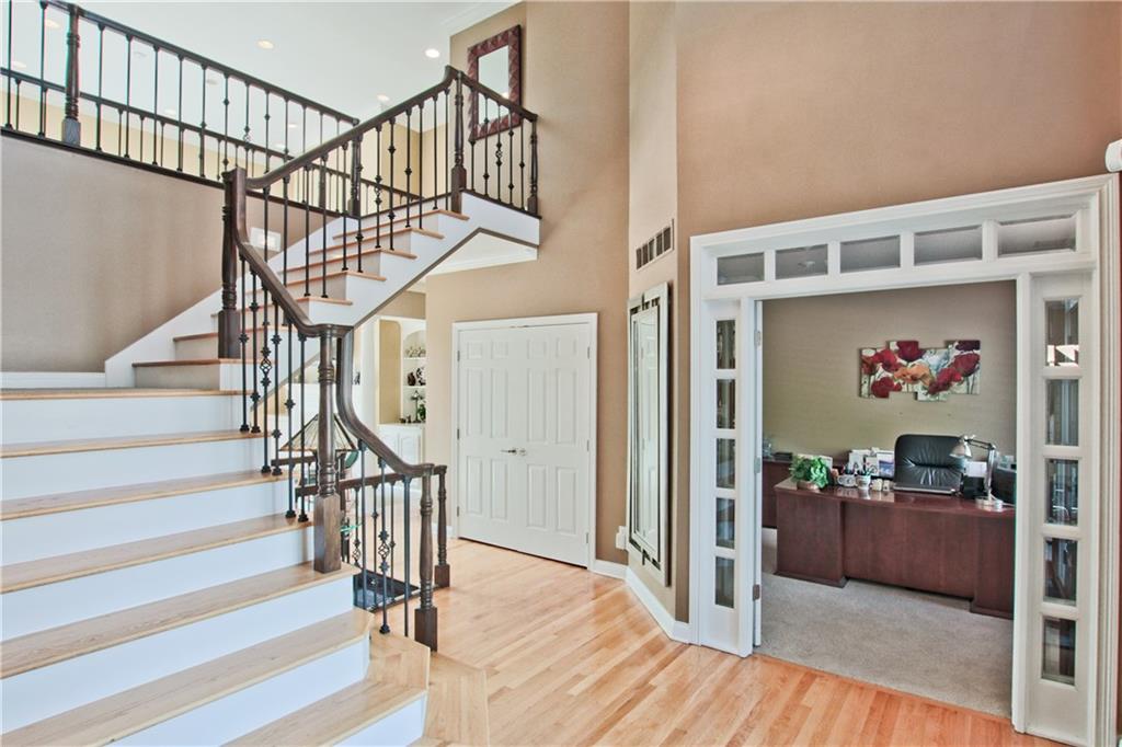 9968 Springstone Road Fishers, IN 46055 - Photo 8 of 46