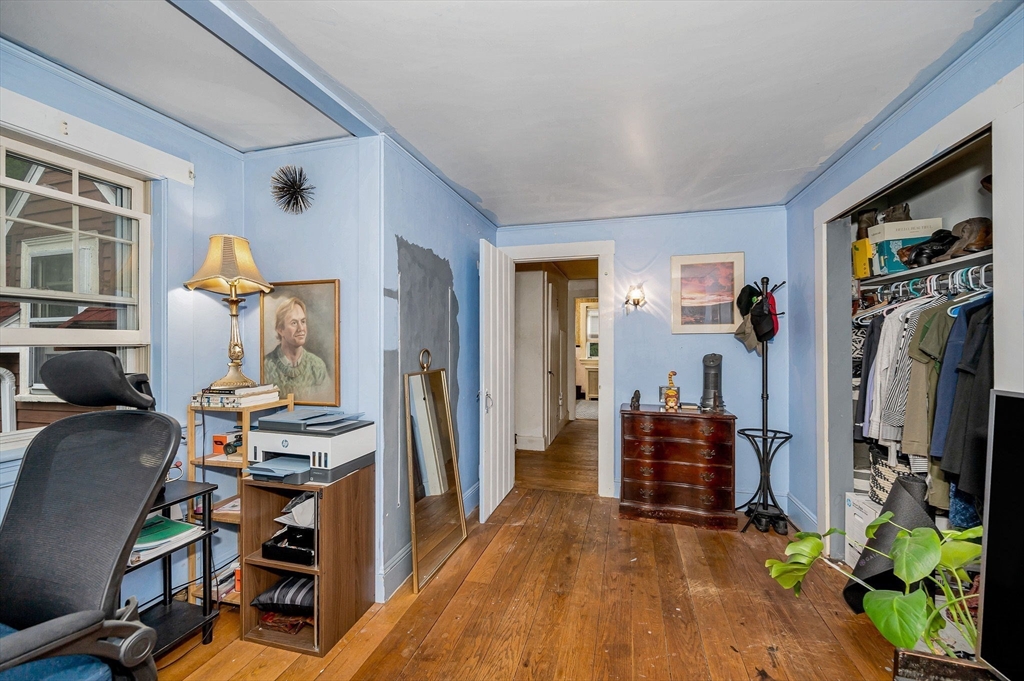 39 Holman Road Newton, MA 02466 - Photo 19 of 42