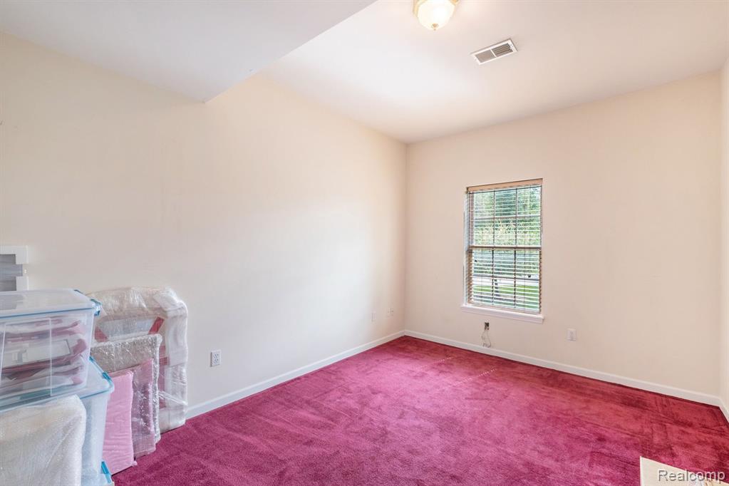 1253 Reid Road Grand Blanc, MI 48439 - Photo 28 of 40
