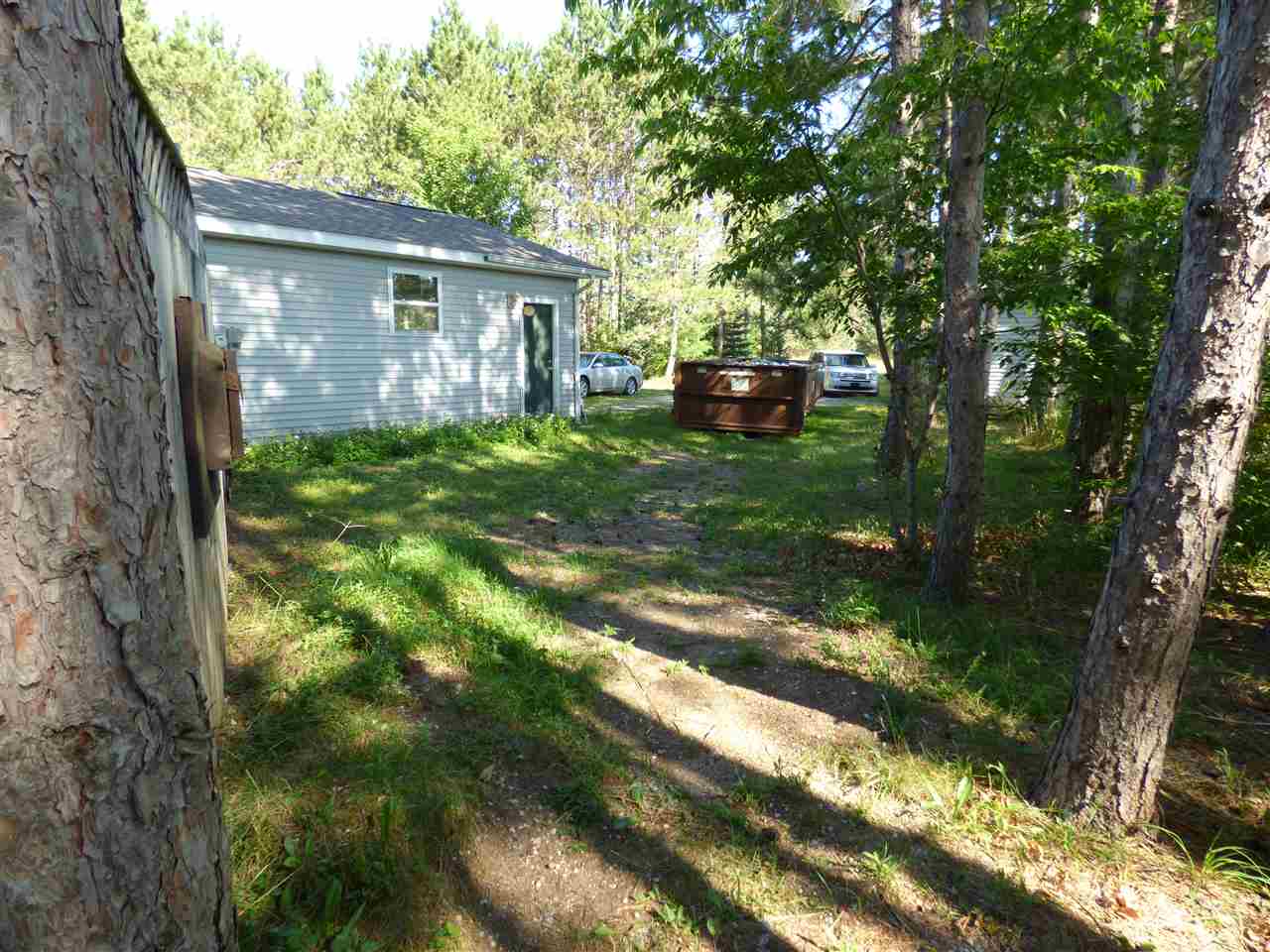 20659 Cinder Road Interlochen, MI 49643 - Photo 31 of 36 1865832-30.JPG