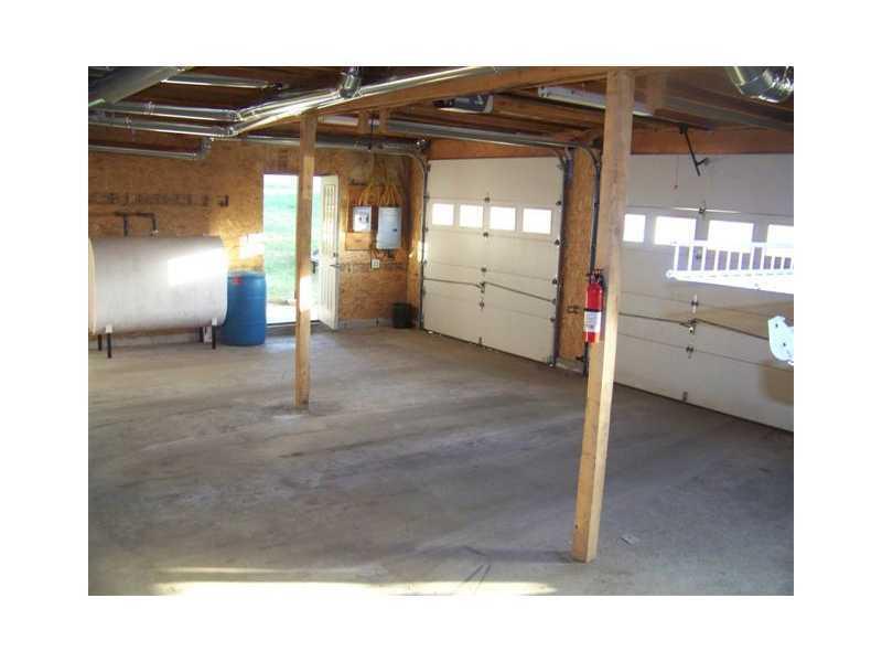 928 China Road Winslow, ME 04901 - Photo 7 of 9 Garage.