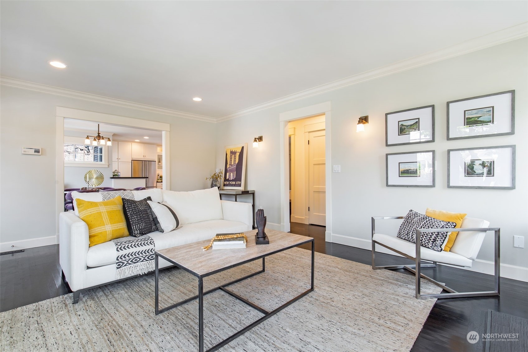 3130 Broadway East Seattle, WA 98102 - Photo 9 of 32 a living room with furniture and a couch