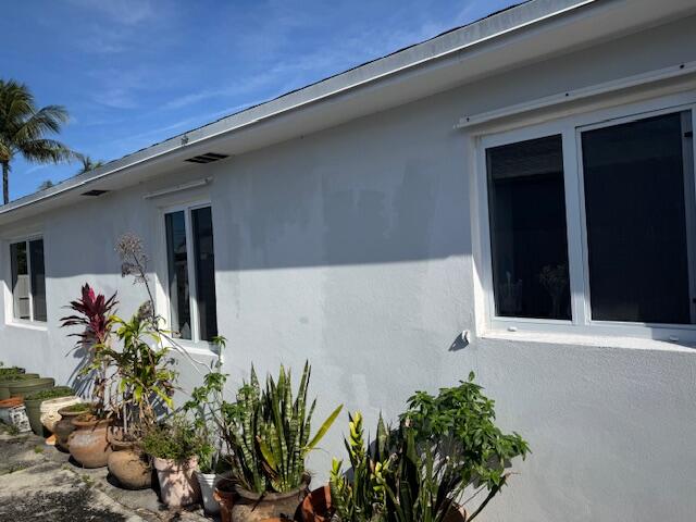 167 East 24th Street Riviera Beach, FL 33404 - Photo 29 of 37 IMG_5729