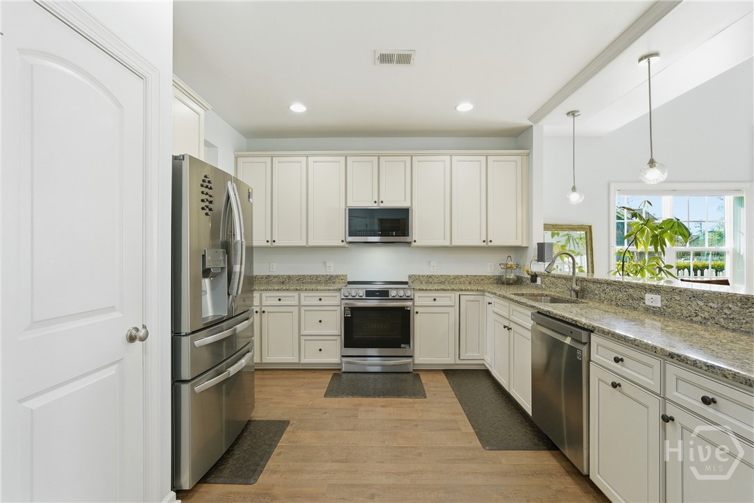 47 Belle Gate Court Pooler, GA 31322 - Photo 12 of 42