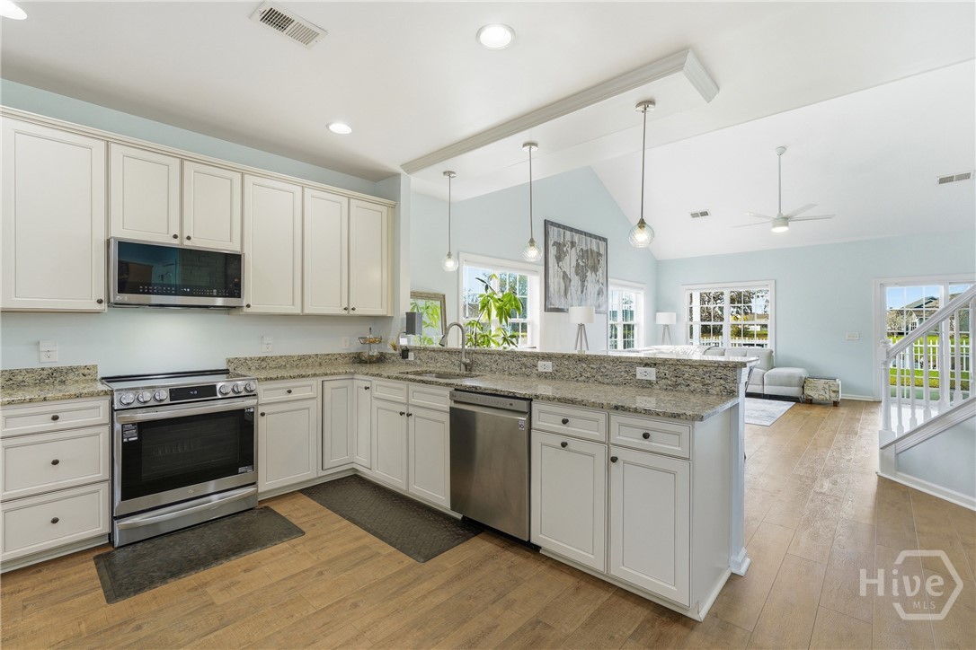 47 Belle Gate Court Pooler, GA 31322 - Photo 10 of 42