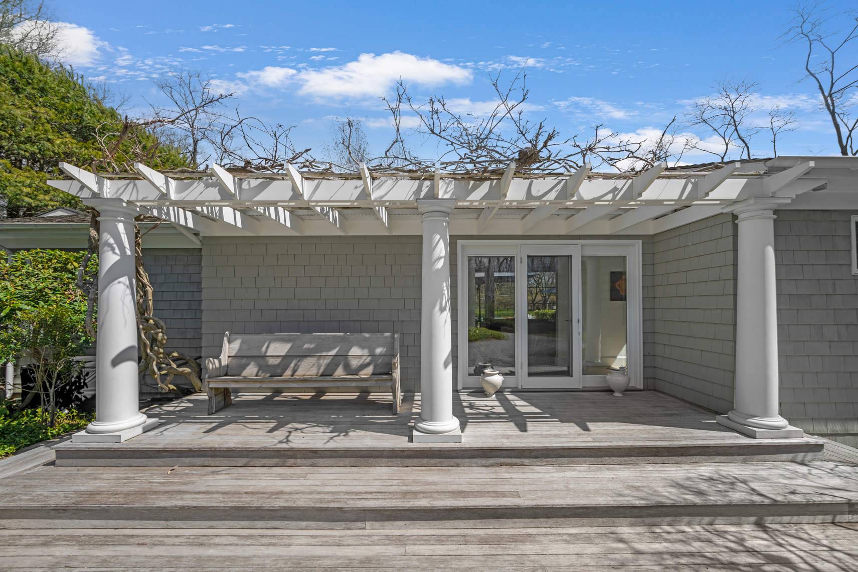 1445 Deerfield Road Water Mill, NY 11976 - Photo 2 of 32 Gallery Image 2