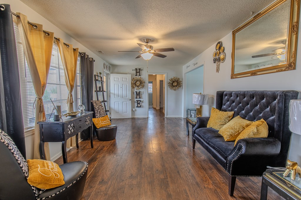 5419 Oakcrest Road Sumter, SC 29154 - Photo 4 of 18