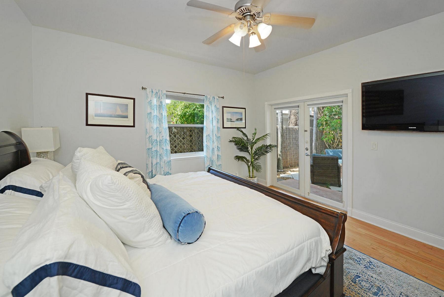 21 Oceanview Drive Ocean Ridge, FL 33435 - Photo 23 of 38 21