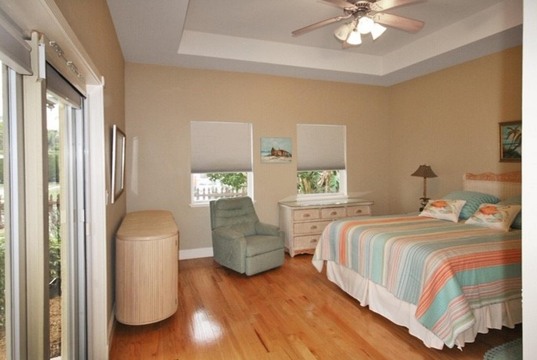 21 Oceanview Drive Ocean Ridge, FL 33435 - Photo 35 of 38 30