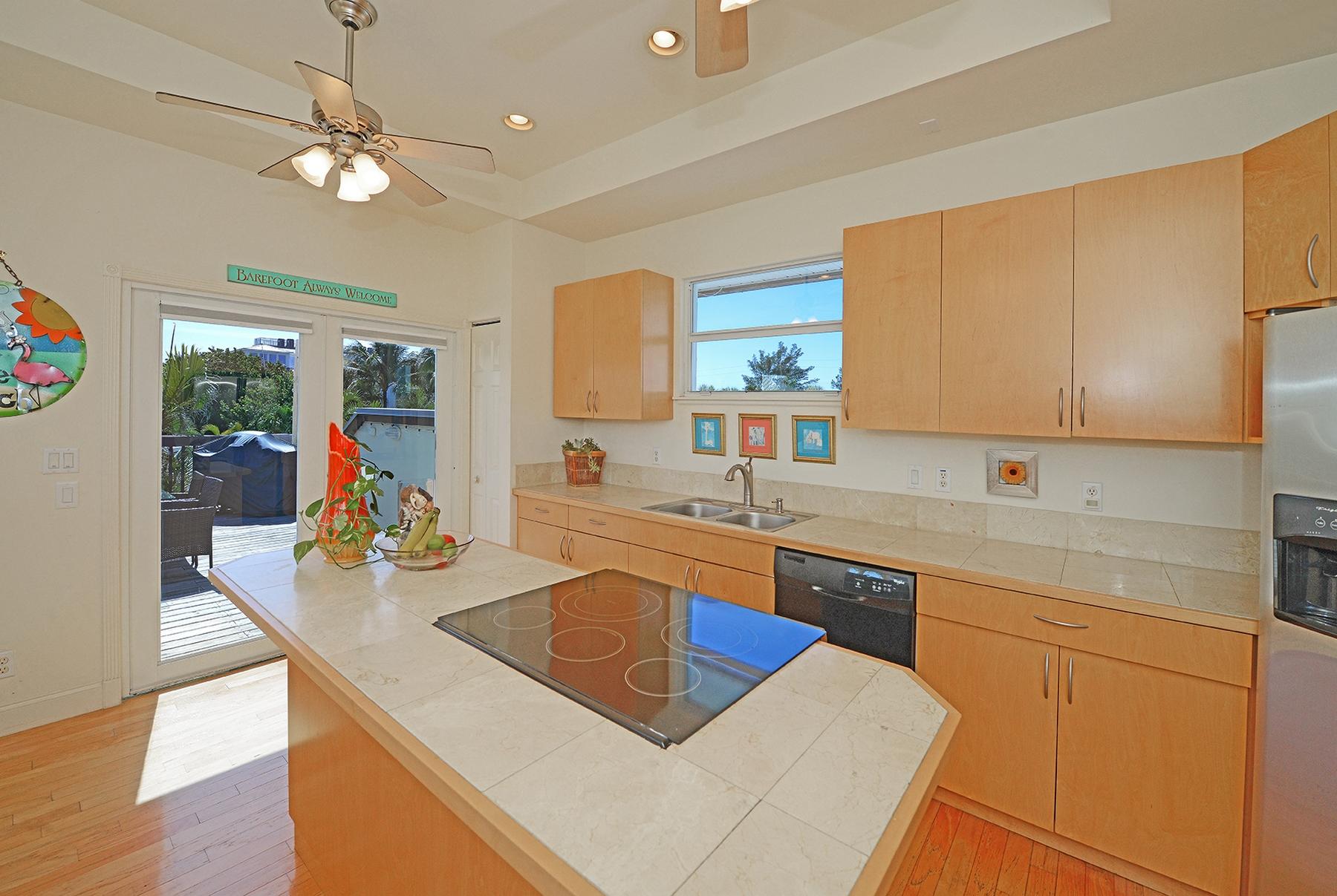 21 Oceanview Drive Ocean Ridge, FL 33435 - Photo 7 of 38 6ab