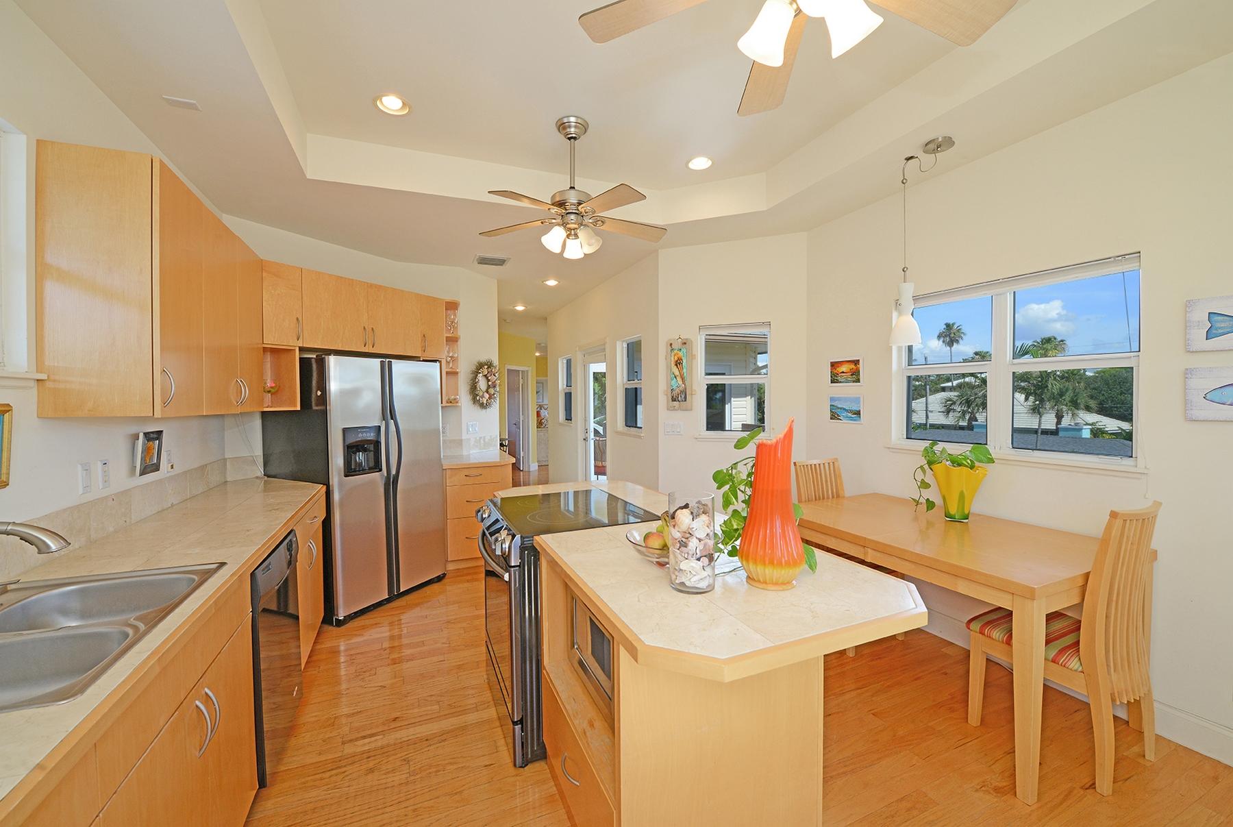 21 Oceanview Drive Ocean Ridge, FL 33435 - Photo 8 of 38 6abc