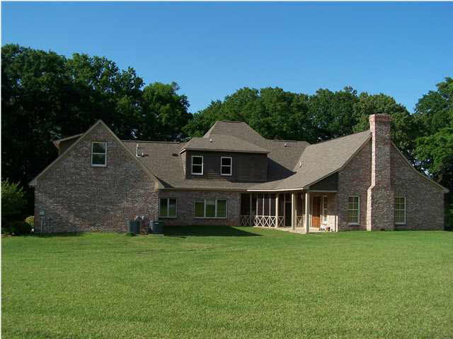 1475 Stokes Road Madison, MS 39110 - Photo 17 of 21 Back of House