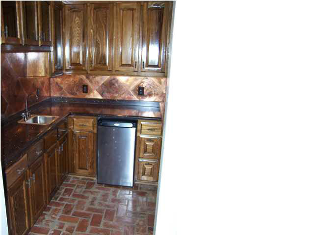 1475 Stokes Road Madison, MS 39110 - Photo 10 of 21 Man Cave Bar