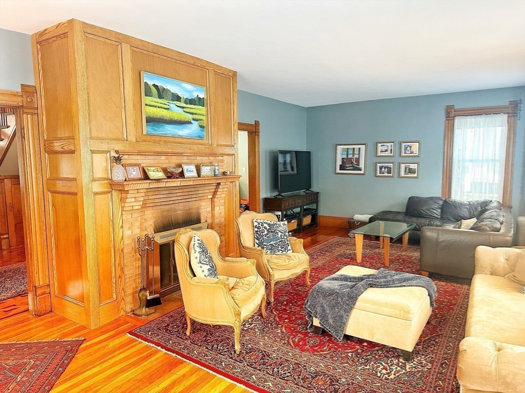 253 Water Street Clinton, MA 01510 - Photo 17 of 42 Gallery Image 17