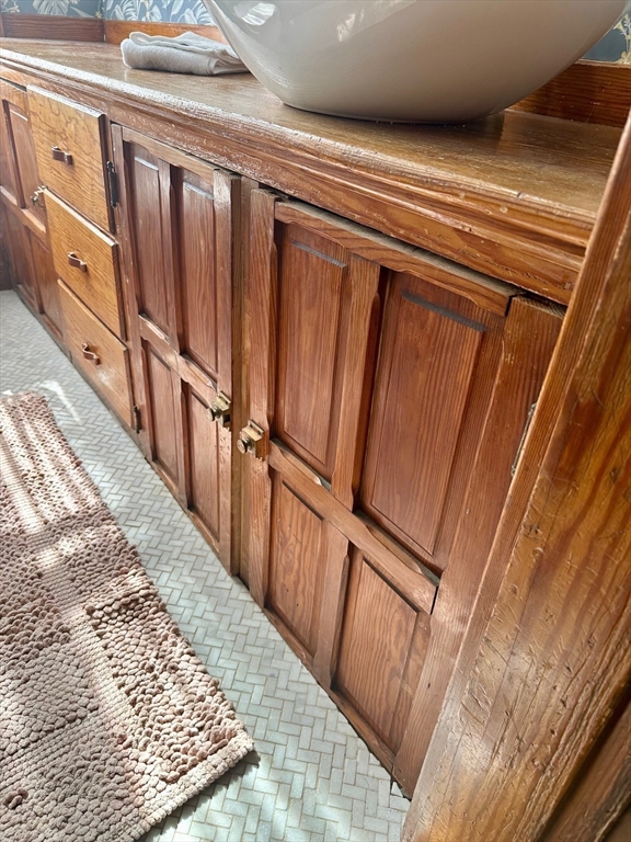 253 Water Street Clinton, MA 01510 - Photo 25 of 42 Gallery Image 25