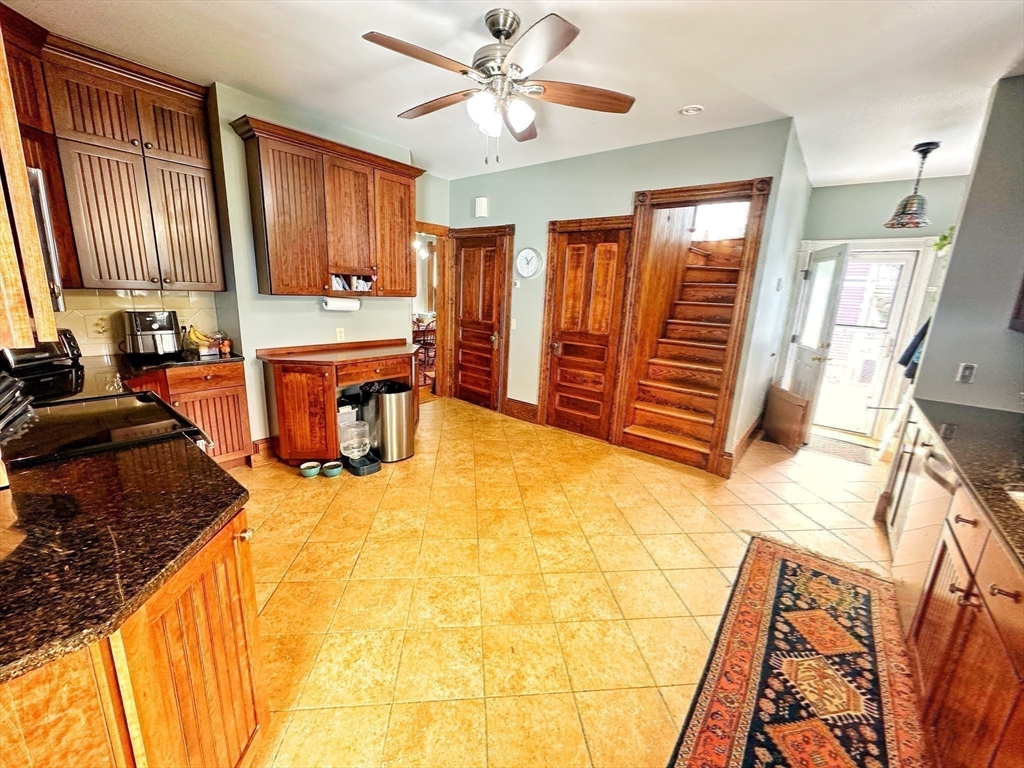 253 Water Street Clinton, MA 01510 - Photo 28 of 42 Gallery Image 28