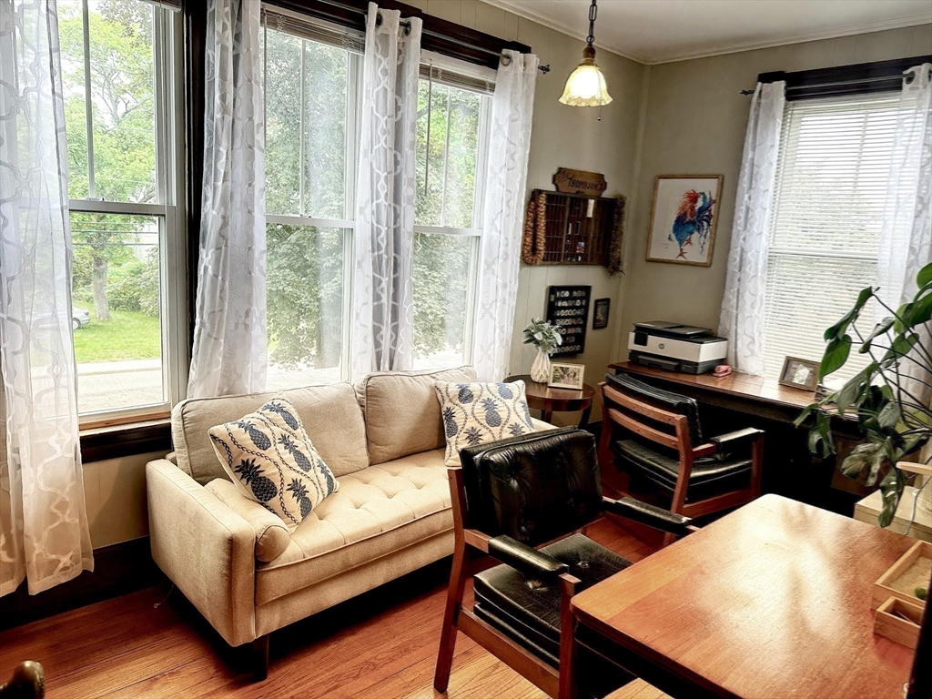 253 Water Street Clinton, MA 01510 - Photo 38 of 42 Gallery Image 38