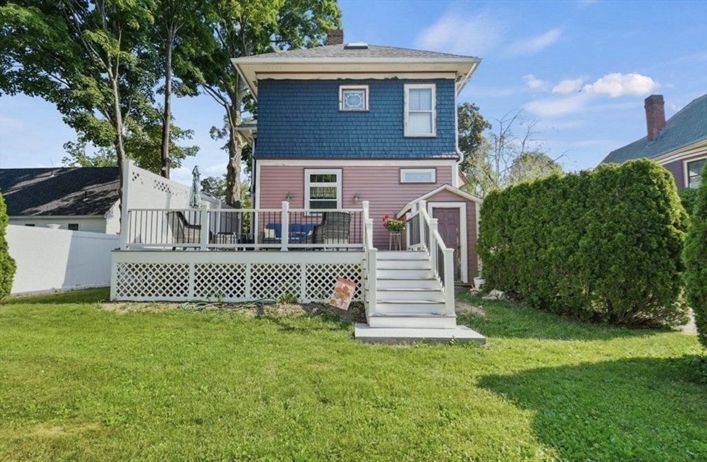 253 Water Street Clinton, MA 01510 - Photo 4 of 42 Gallery Image 4