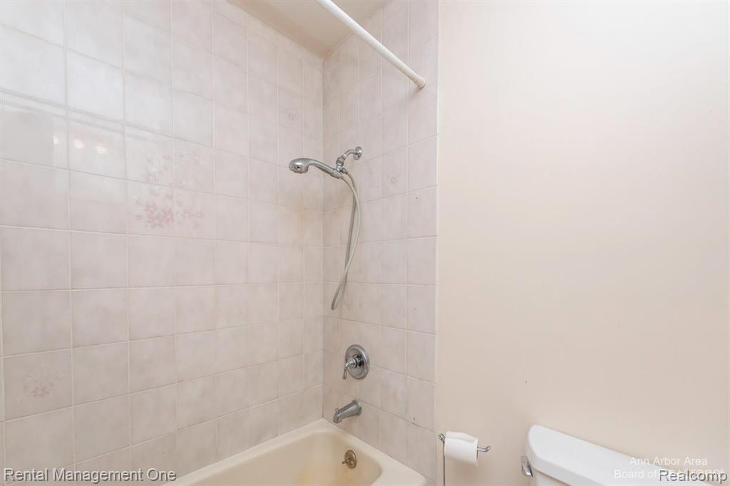7870 Chamberlin Road Dexter, MI 48130 - Photo 30 of 52 Additional content
