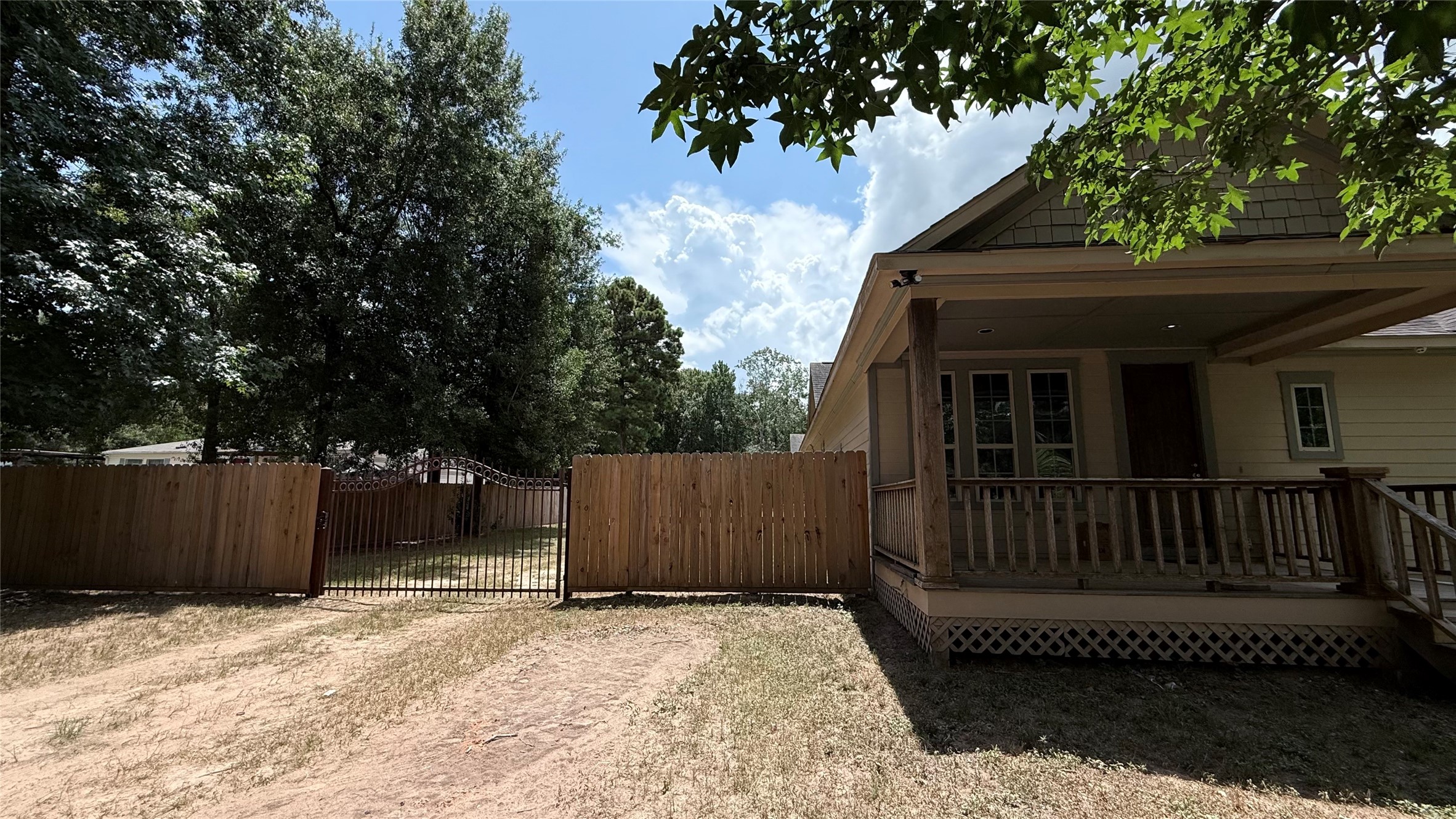 14908 Hannah Way Conroe, TX 77302 - Photo 5 of 36 Gallery Image 5