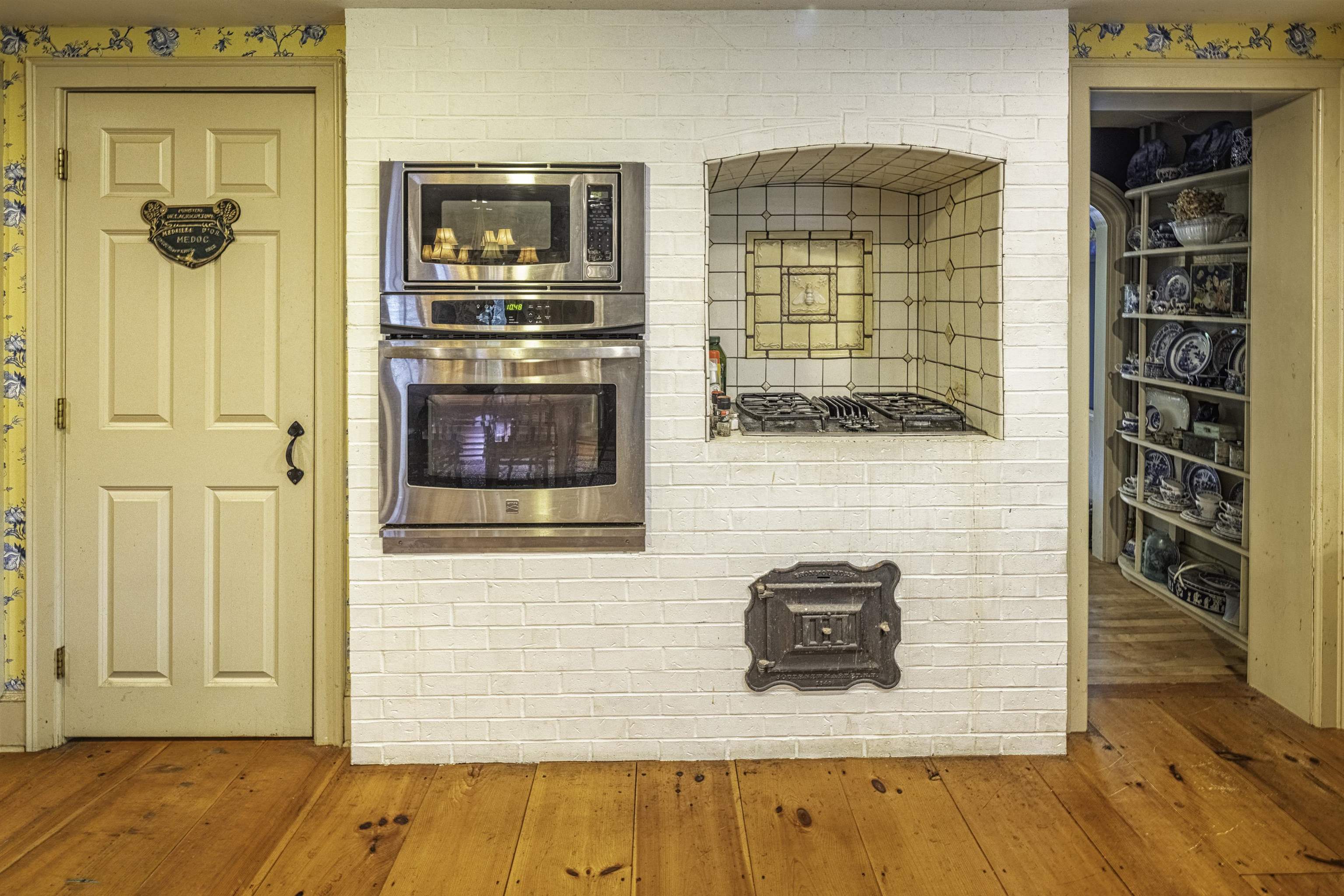 115 Cocheco Street Dover, NH 03820 - Photo 9 of 49