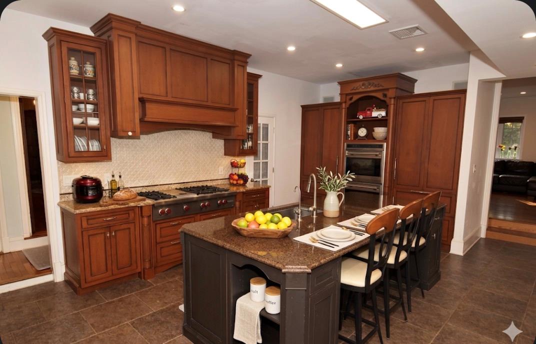 539 Manhasset Woods Road Manhasset, NY 11030 - Photo 10 of 41